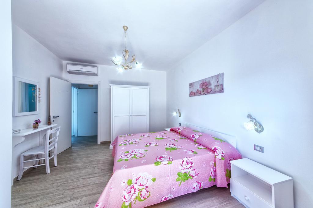 Isola Antica Hotel SantʼAntìoco Kültér fotó