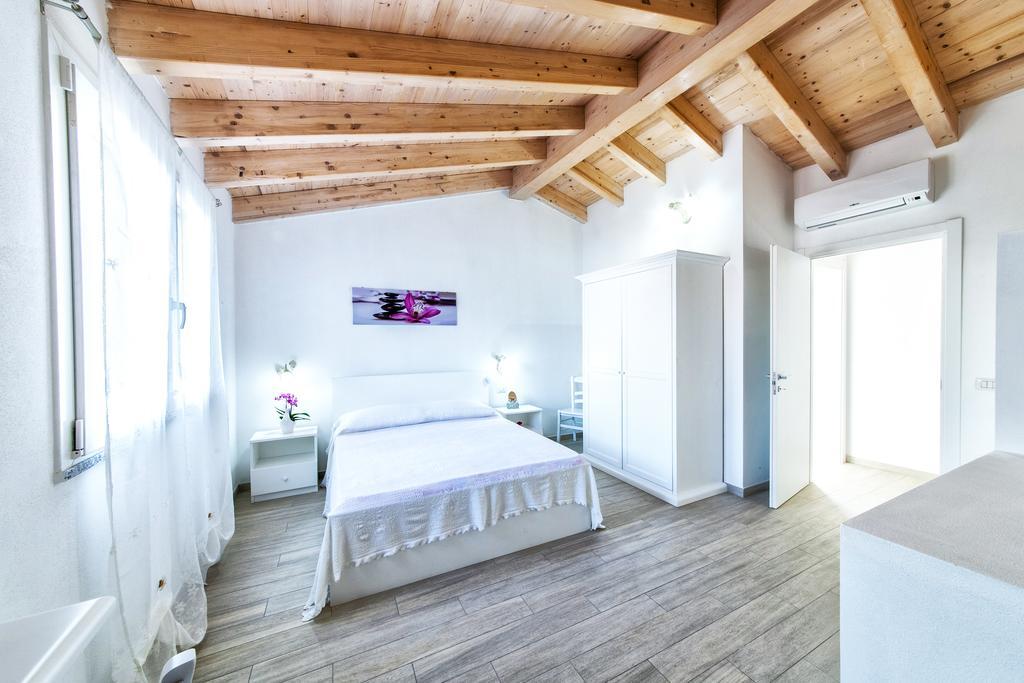 Isola Antica Hotel SantʼAntìoco Kültér fotó