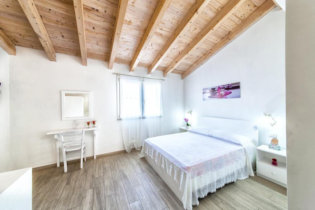 Isola Antica Hotel SantʼAntìoco Kültér fotó